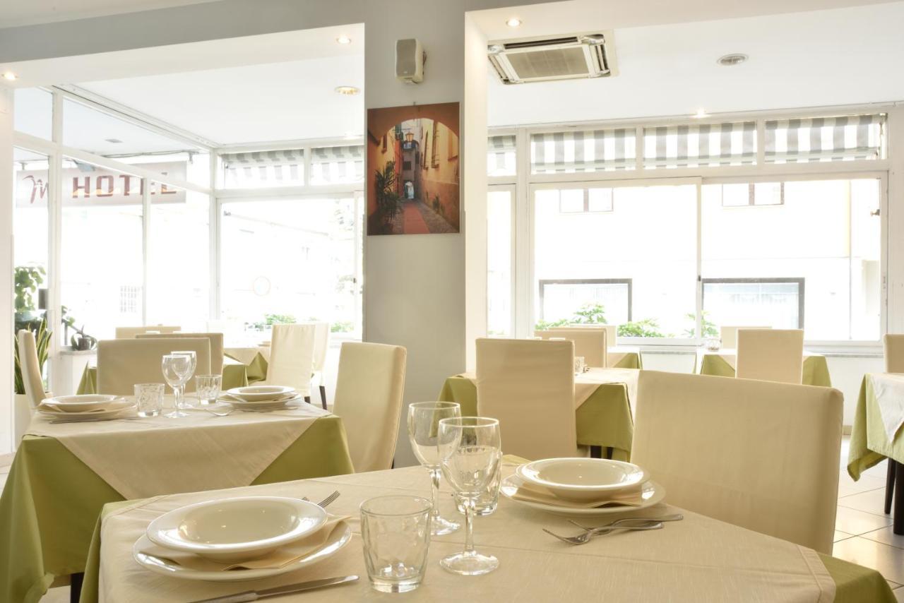 Hotel Ristorante La Marina Mhotelsgroup San Bartolomeo Al Mare Eksteriør billede