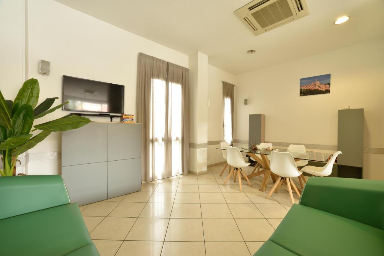 Hotel Ristorante La Marina Mhotelsgroup San Bartolomeo Al Mare Eksteriør billede