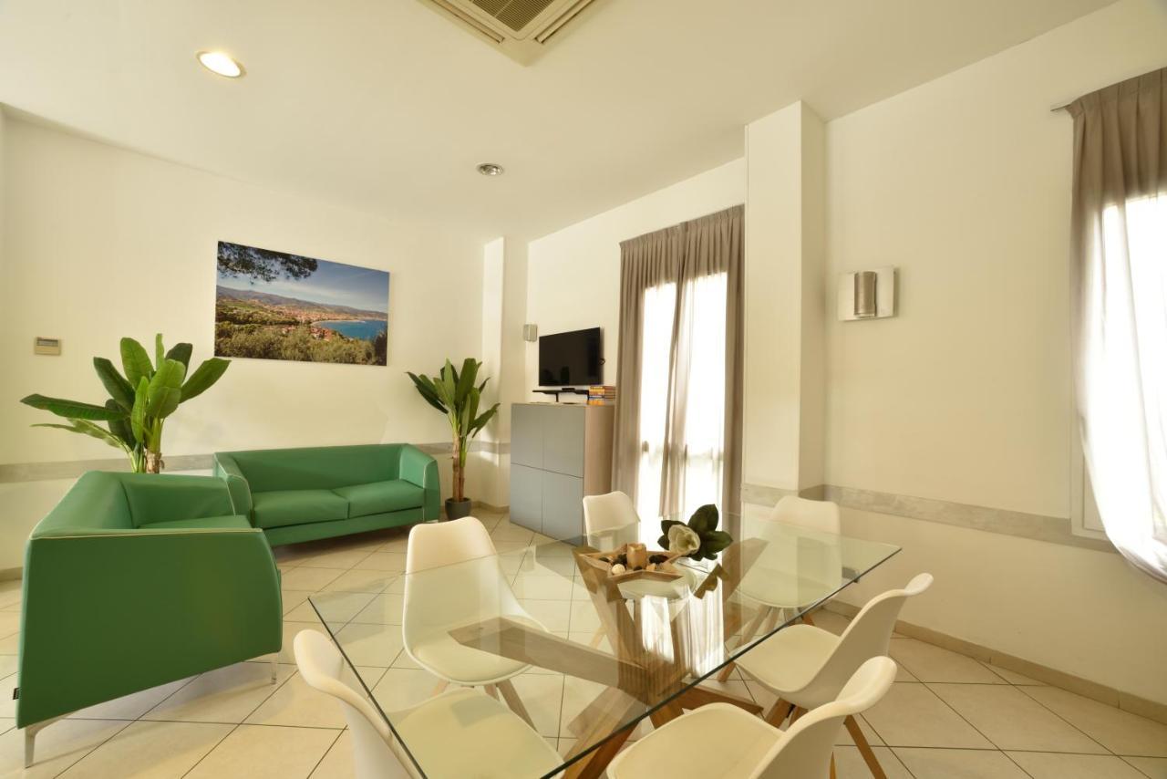 Hotel Ristorante La Marina Mhotelsgroup San Bartolomeo Al Mare Eksteriør billede