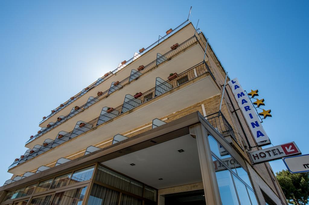 Hotel Ristorante La Marina Mhotelsgroup San Bartolomeo Al Mare Eksteriør billede